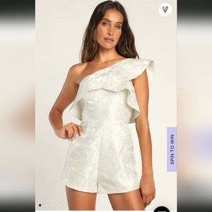 Lulu's Ivory Floral Romper, XL